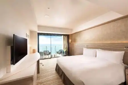 DoubleTree by Hilton Okinawa Chatan Resort - 44