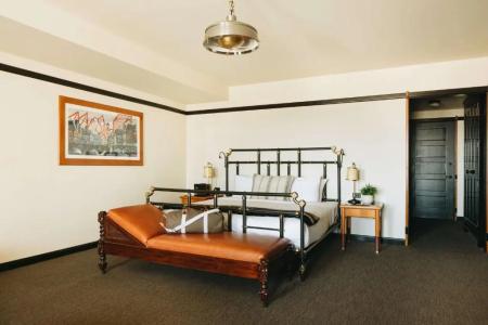 Chicago Athletic Association - 70