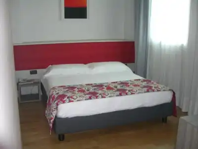 Best Western Falck Village - 62
