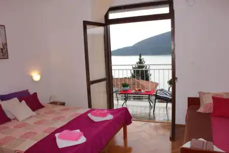 Guest House Tomanovic - 80