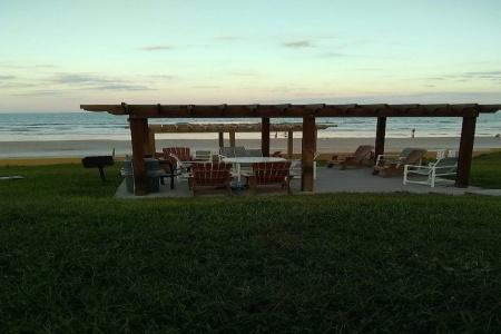 Driftwood Beach Motel - 16