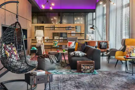 Moxy Frankfurt Airport Kelsterbach - 37