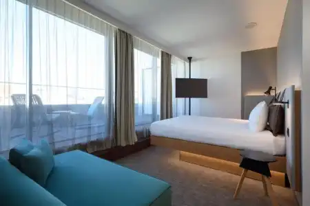 Moxy Lisbon City - 64