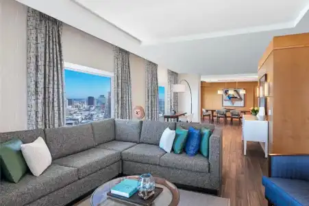 Hilton San Diego Bayfront - 112