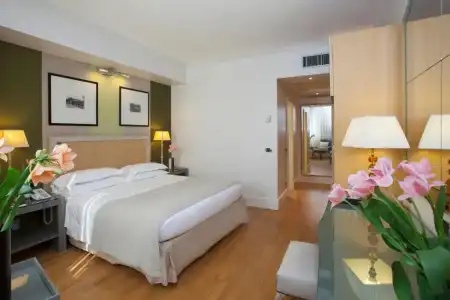 Starhotels Tuscany - 36
