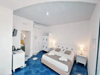 Kalinifta Rooms Apartment - 13