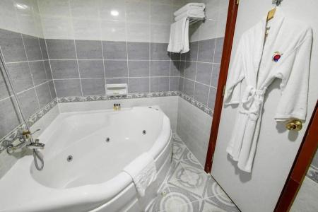 Panorama and Spa - 32