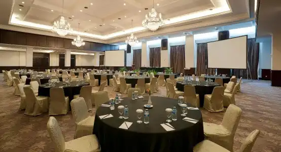 Royal Kuningan - 17