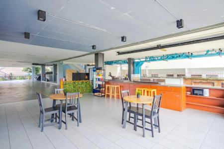 AJ Residence - 16