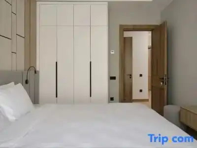 Stylo Residences & Suites Apart - 90