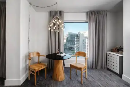 The Line Austin - 40