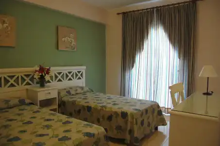 Hostal Mar y Huerta - 4