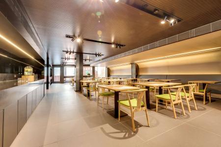 Occidental Diagonal 414 - 19