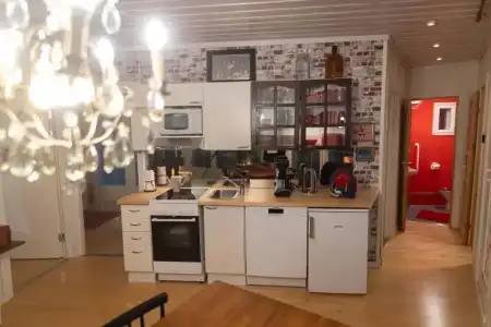 Aaria Bed and Breakfast - 6