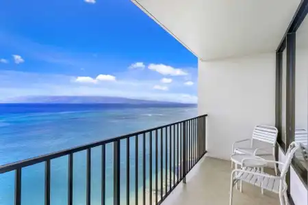 Kahana Beach Vacation Club - 18