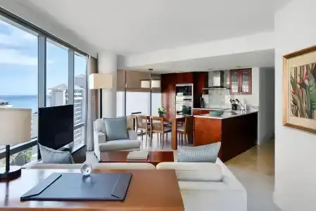 Ka Laʻi Waikiki Beach, LXRs & Resorts - 5