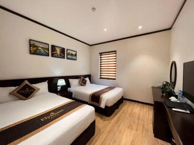 Elysinam Boutique - 40