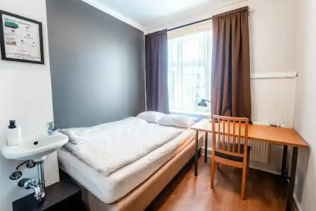 Guesthouse Aurora - 17