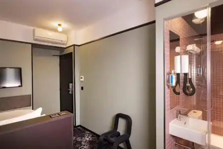 Hôtel Palais De Chaillot - 84