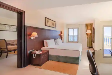 Crowne Plaza Antalya - 71