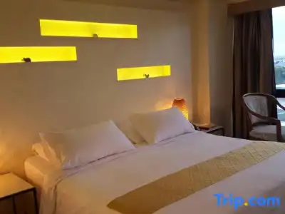 Ploy Palace - 55