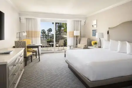 Hyatt Regency Huntington Beach Resort and Spa - 42
