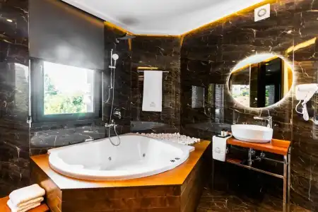 La Suite Boutique - 139