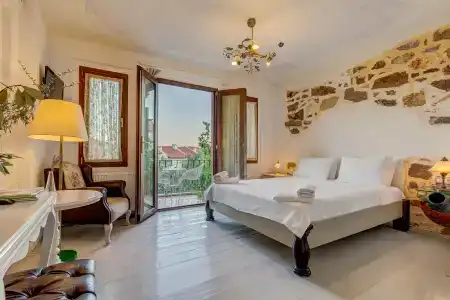 Cunda Battalos Küçük Otel - 2