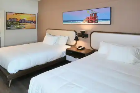 Golden Host Resort - Sarasota - 32