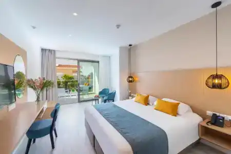 Leonardo Crystal Cove & Spa by the sea - Adults Only - 62