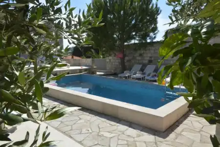 Villa Avantgarde - 65