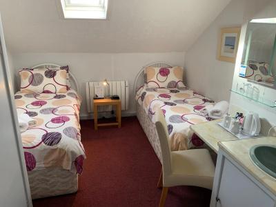 Austins Guest House - 3