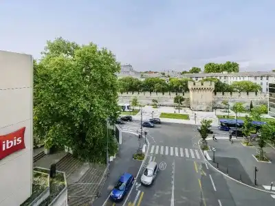 ibis Avignon Centre Gare - 83