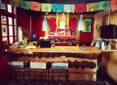 Cloudland International Youth Hostel - 22