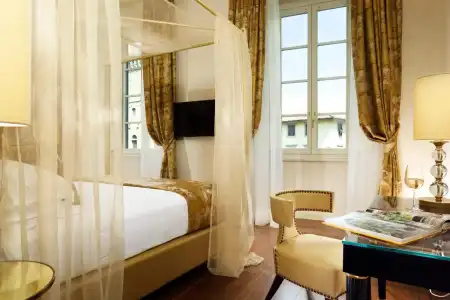 San Firenze Apartment - 14