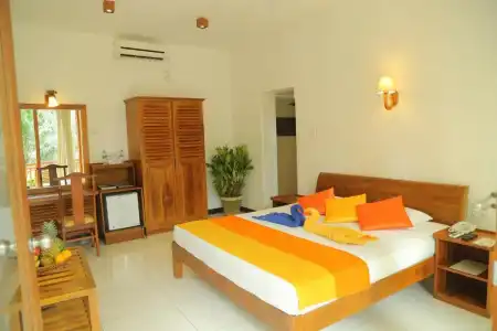 Sanmira Renaissance - 28
