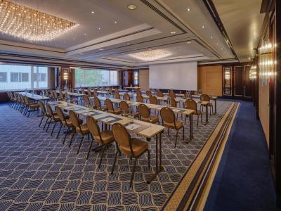 Steigenberger Graf Zeppelin - 33