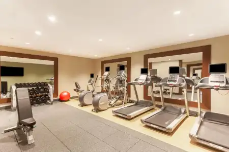 Holiday Inn Charlottesville-Monticello by IHG - 13