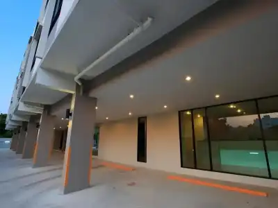 The Plubpla Serviced Apartment - 2