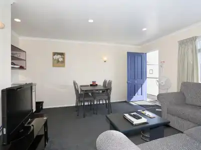 Shadzz Motel - 48