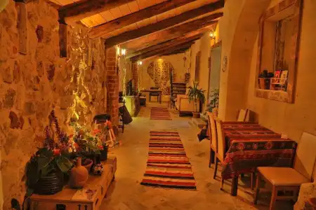 Alphan Cappadocia - 17