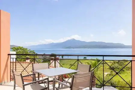 Nisea Samos - 53