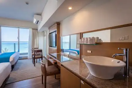 Kariyushi LCH Resort - 48