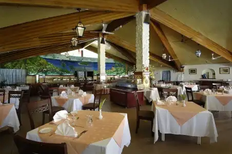 Berjaya Praslin Resort - 7