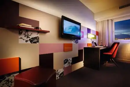 Pentahotel - 63