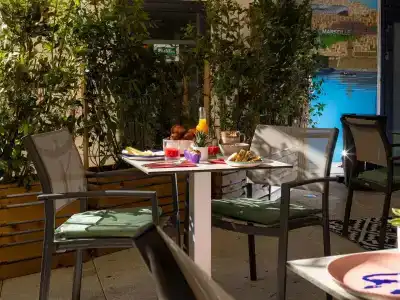 Novotel Suites Marseille Centre Euromed - 13