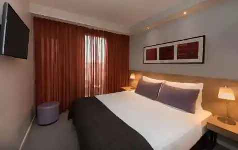Adina Apartment Frankfurt Neue Oper - 37