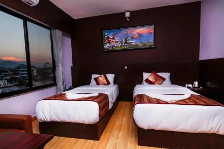 Trekkers Inn - 87