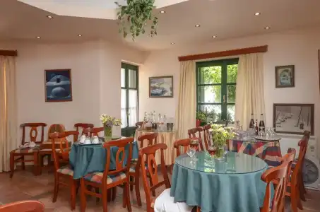 HORA SUITES - 19