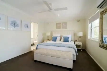Noosa Entrance Waterfront Resort - 329